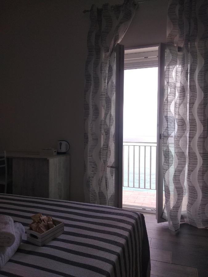 B&B Domus Piedigrotta Pizzo  Eksteriør billede
